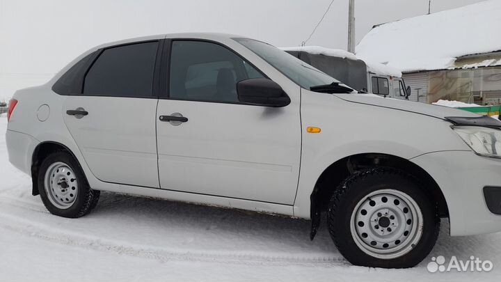 LADA Granta 1.6 МТ, 2017, 211 000 км