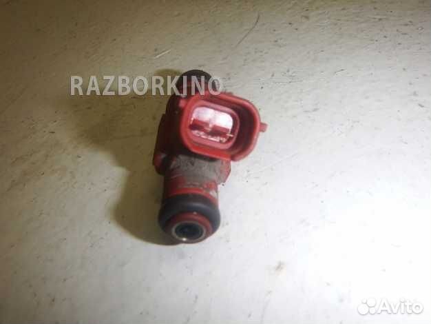 Топливная форсунка Nissan Almera N16