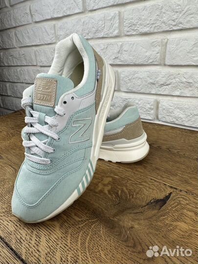 Кроссовки New Balance 997 HBE