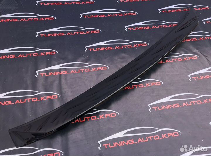 Новейший спойлер Toyota Land Cruiser 200