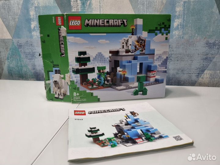 Lego Minecraft 21243 Ледяные вершины