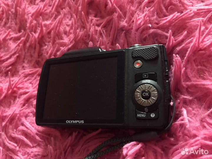 Компактный фотоаппарат