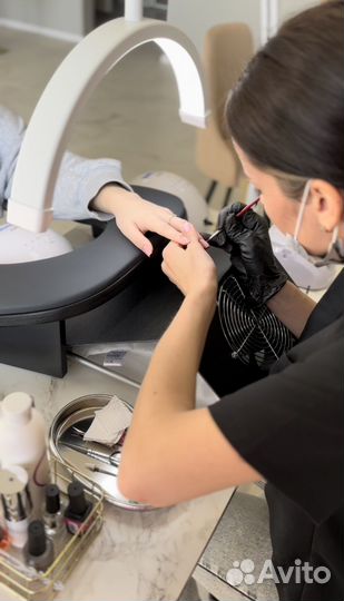 Обучение маникюру с трудоустройством