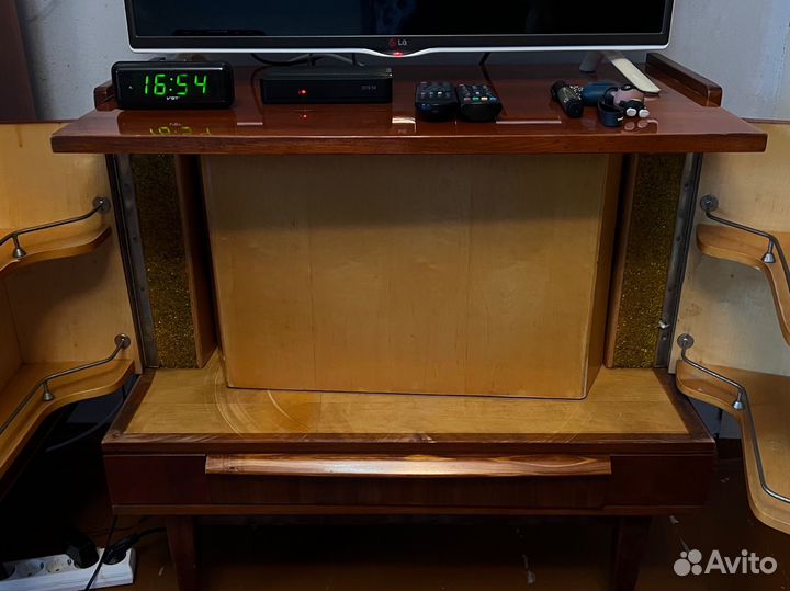 Сервант старинный