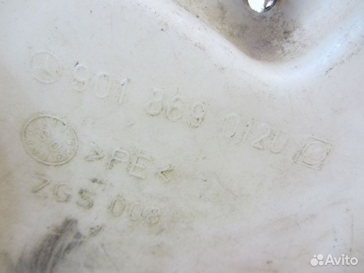 Бачок омывателя Мерседес