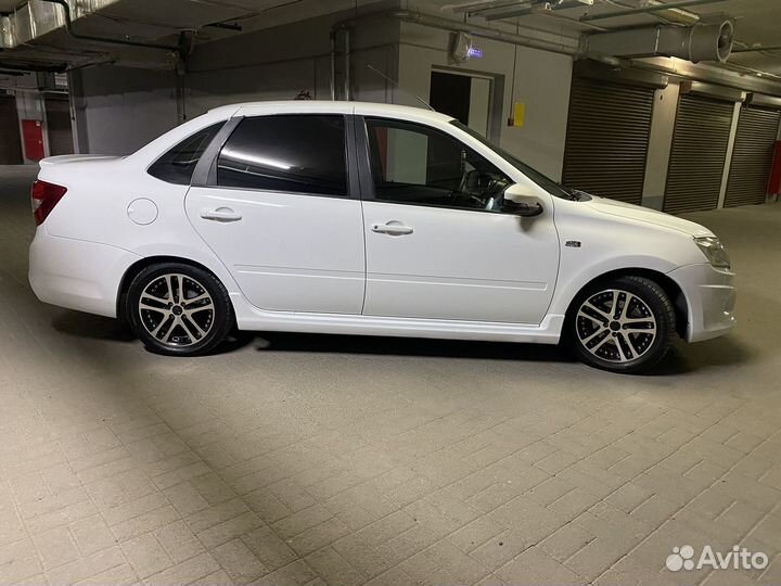 LADA Granta 1.6 МТ, 2016, 177 000 км