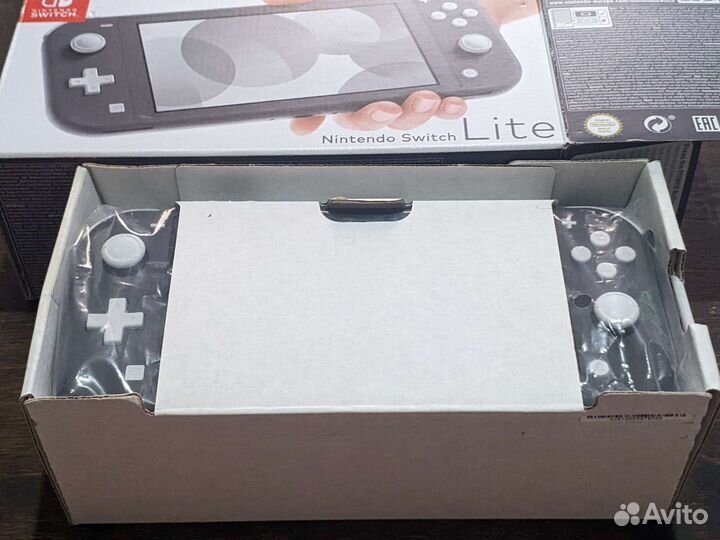 Новый прошитый Nintendo Switch Lite 32gb