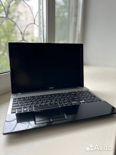 Ноутбук Acer Aspire V3-551G