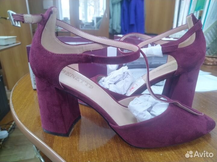Туфли женские 38 размер новые