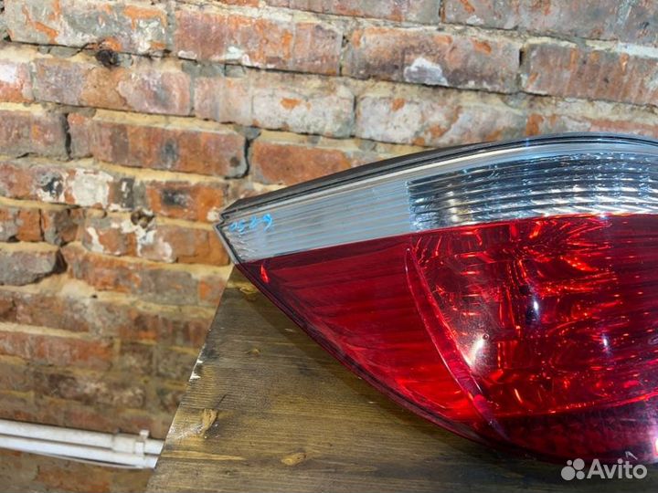 Задние фонари заднее Bmw 5 E60 N52B30 AF 2006