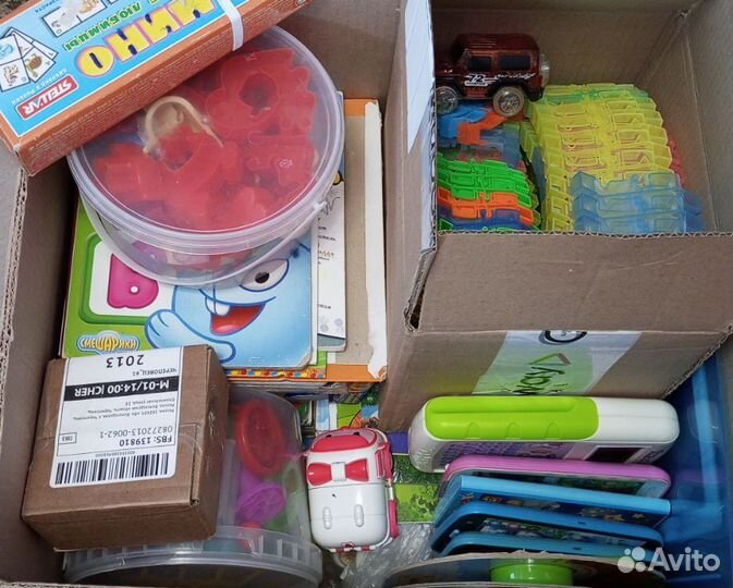 Детские книги, пазлы игрушки на 3-5 лет