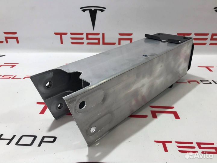 Лонжерон левый Tesla Model Y 2021 1487461-00-A