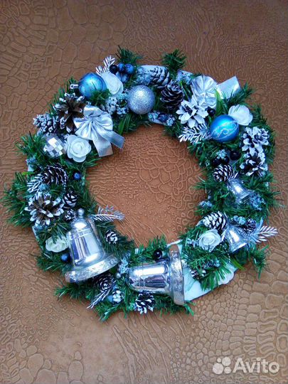Венок декоративный. ручная работа
