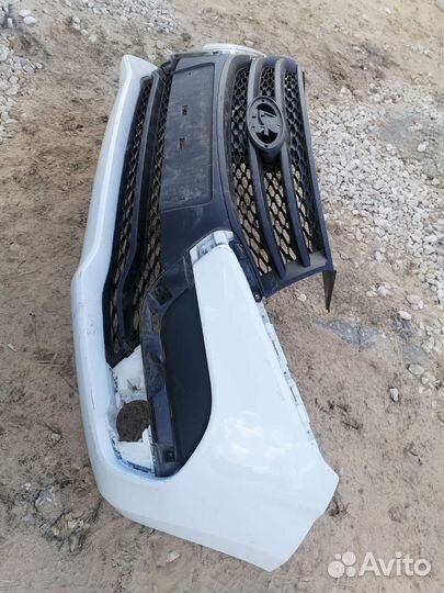 Бампер передний LADA X-Ray 620228136R