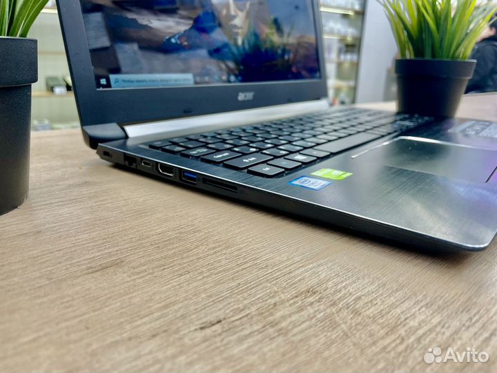 Ноутбук Acer i7-8/Nvidia 940MX/SSD+HDD