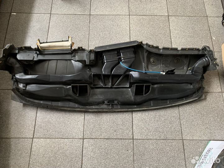 Торпедо BMW 5-Series E39