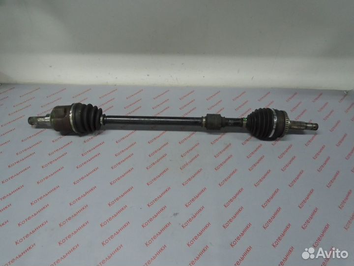 Nissan 39100-6J011 Вал приводной правый