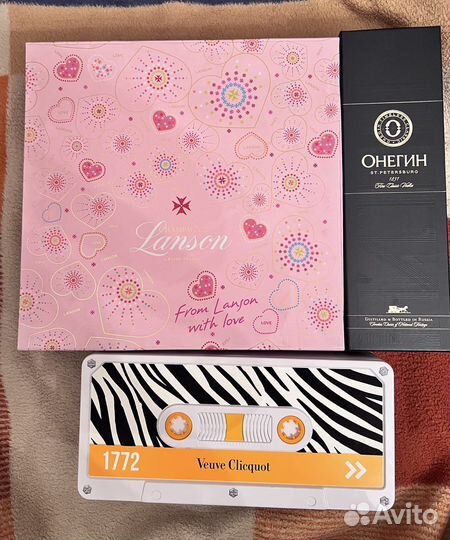 Коробка пенал шампанское Veuve Cliequot водка