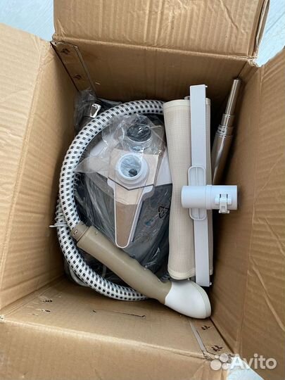 Отпариватель для одежды Bort