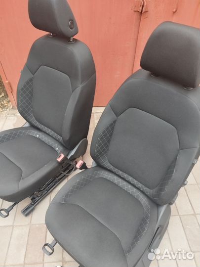 Передние сиденья skoda Kadiak