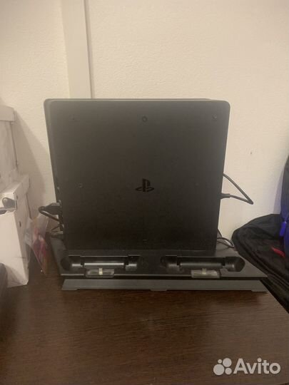 Sony playstation 4 slim