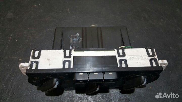 Блок управления климат-контролем Subaru Impreza GD