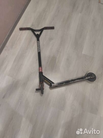 Трюковой самокат