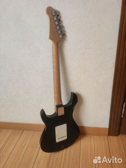 Электрогитара yamaha Pacifica 112j