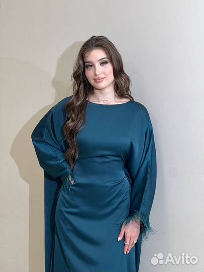 Вечернее платье