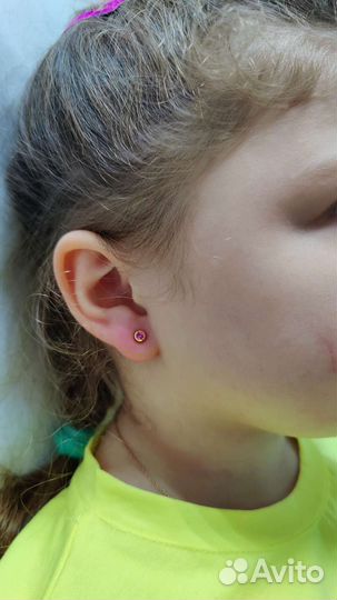 Прокол ушей