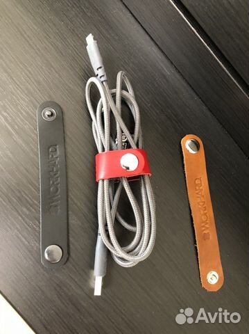 Клипса для проводов и наушников натуральная кожа