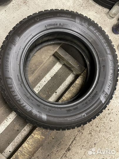 Michelin X-Ice North 4 215/65 R16 102T