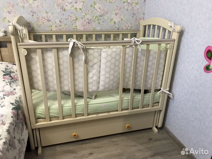 Кровать детская