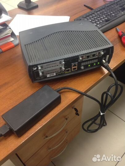 Cisco1751v *