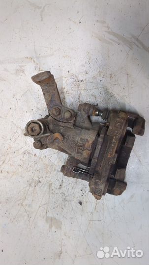 Суппорт левый задний Volkswagen Passat 7 Европа