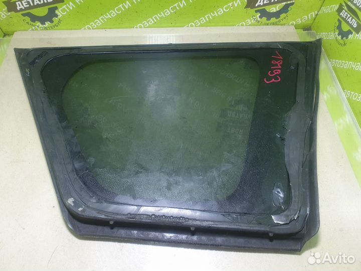 Стекло крыла форточка левое Mitsubishi Outlander