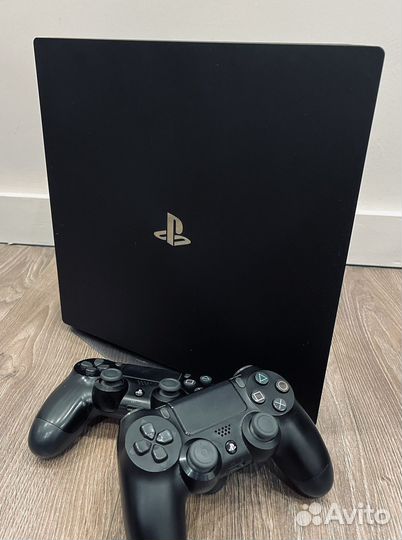 Sony Playstation 4 pro 1tb