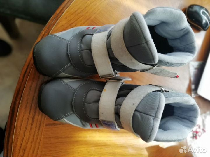 Лыжные ботинки