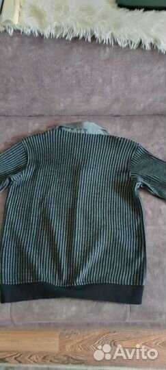 Джемпер на мальчика с имитацией рубашки