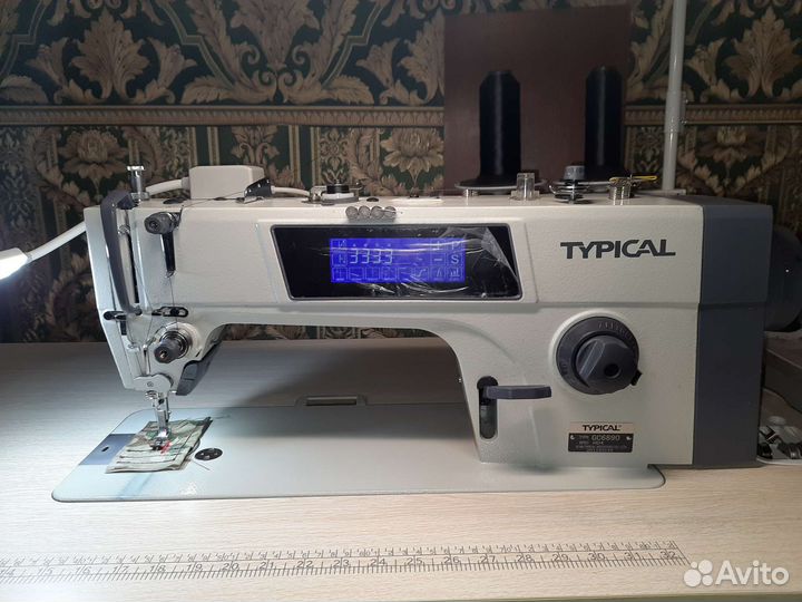 Швейная машина typical