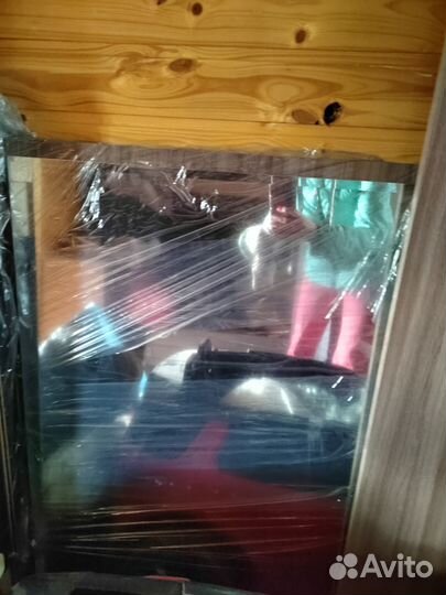 Вешалка в прихожую с зеркалом