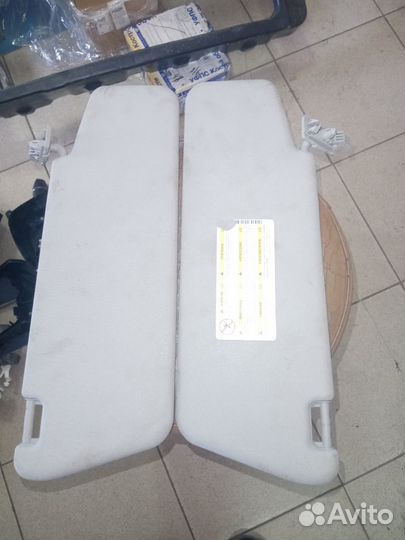 Козырек солнцезащитный Mercedes Benz E W212