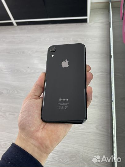 iPhone Xr, 64 ГБ
