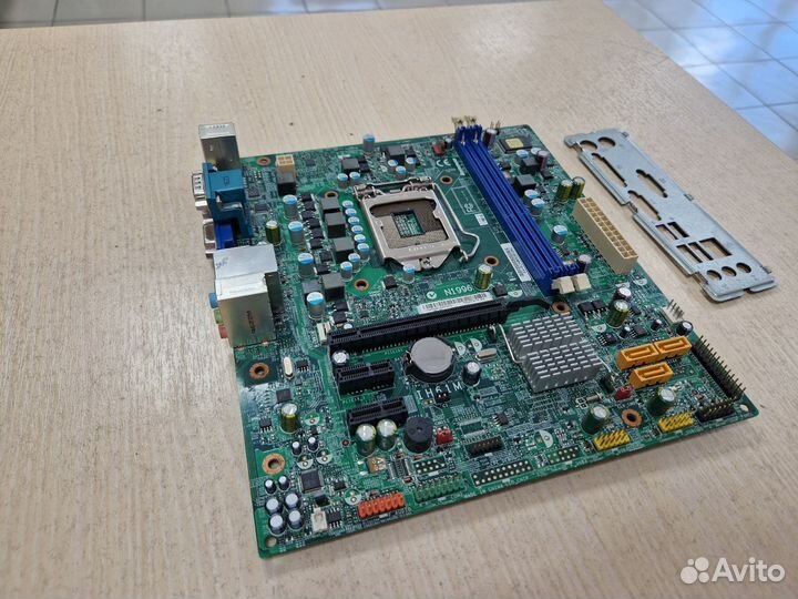 Материнская плата Lenovo IH61M S-1155