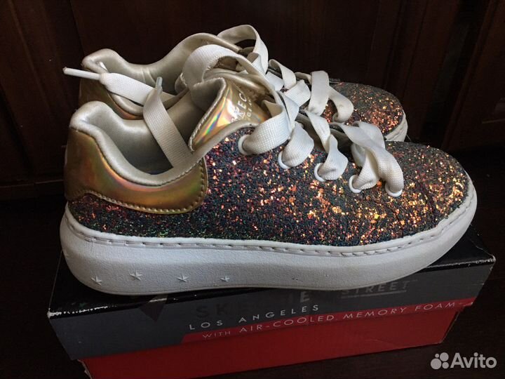 Skechers - кеды для девочки