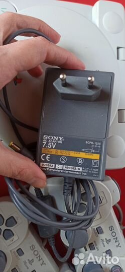 Игровая приставка ps one бу