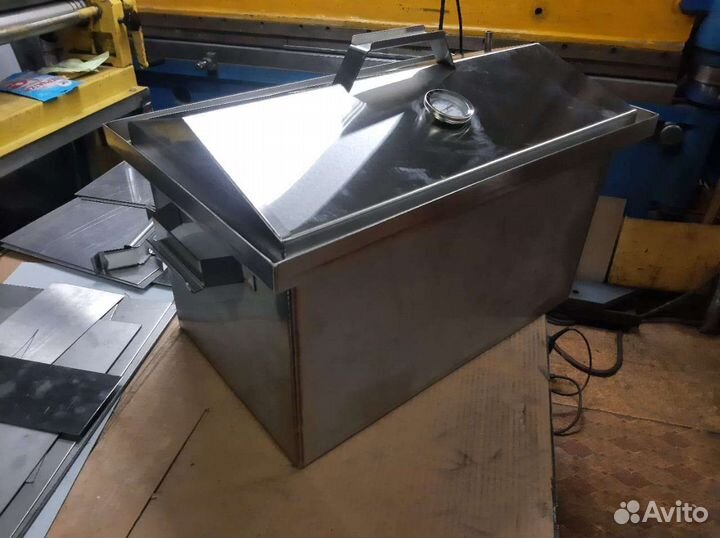 Коптильня горячего копчения из нержавейки
