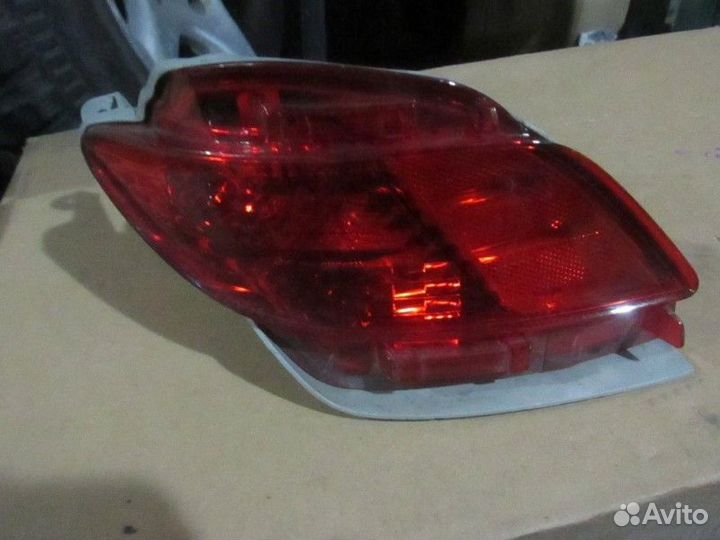 Фонарь противотуманный Lexus RX 350