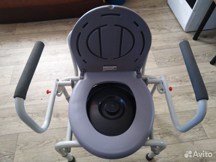 Кресло туалет стул Армед