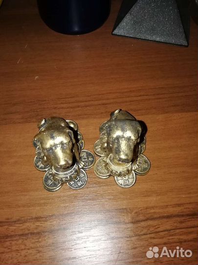 Статуэтки собачки